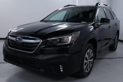 Crystal Black Silica 2022 Subaru Outback Premium
