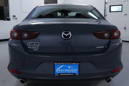 2024 Mazda Mazda3 Carbon Edition