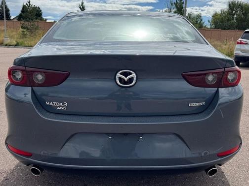 2024 Mazda Mazda3 Carbon Edition