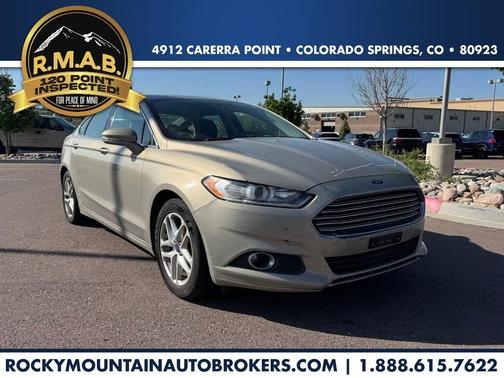 2015 Ford Fusion SE