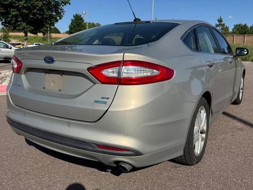 2015 Ford Fusion SE