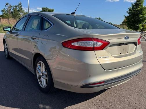 2015 Ford Fusion SE