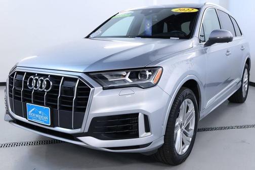 2022 Audi Q7 55 Premium Plus