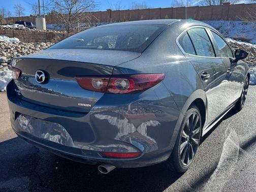 2024 Mazda Mazda3 2.5 S Carbon Edition