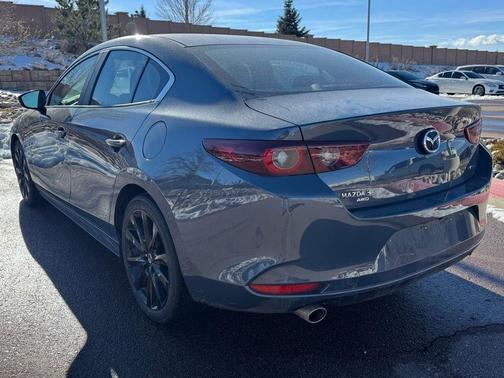 2024 Mazda Mazda3 2.5 S Carbon Edition