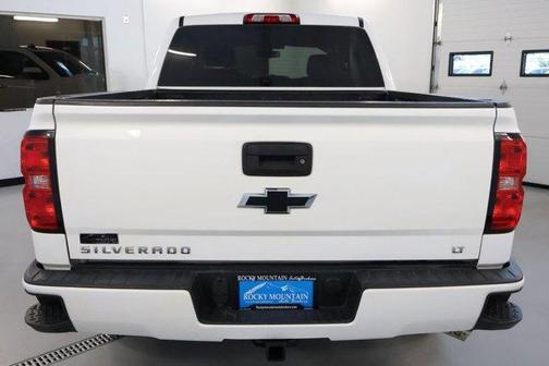 Summit White 2018 Chevrolet Silverado 1500 2LT