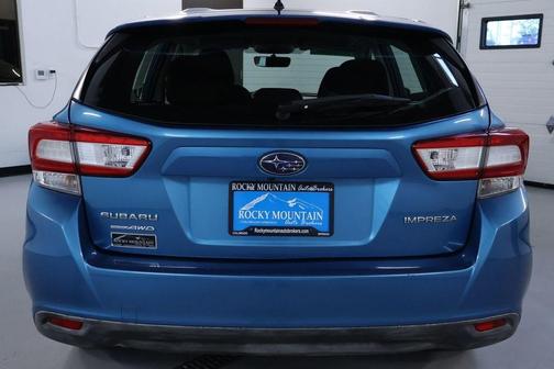 2018 Subaru Impreza 2.0i