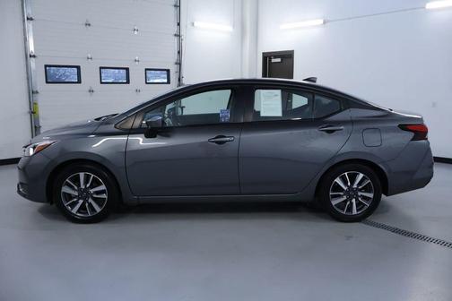 Gun Metallic 2023 Nissan Versa 1.6 SV