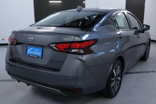 2023 Nissan Versa 1.6 SV