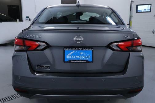 2023 Nissan Versa 1.6 SV