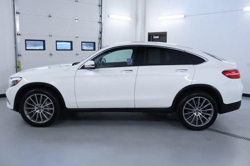 Polar White 2017 Mercedes-Benz GLC 300 4MATIC Coupe
