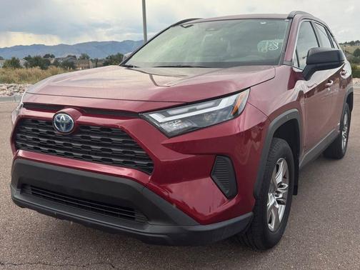 2023 Toyota RAV4 Hybrid LE