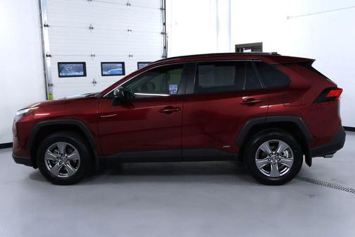 2023 Toyota RAV4 Hybrid LE