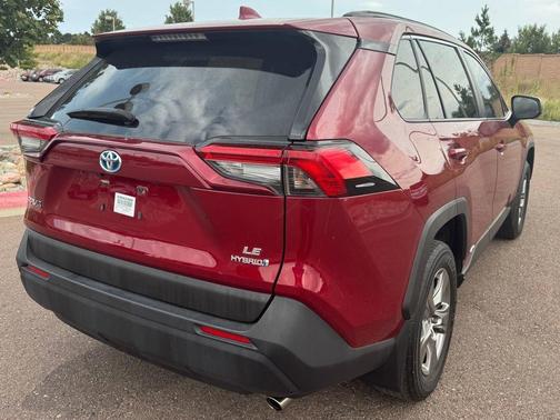 2023 Toyota RAV4 Hybrid LE