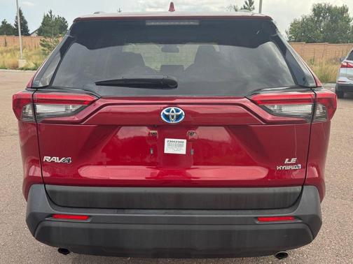 2023 Toyota RAV4 Hybrid LE