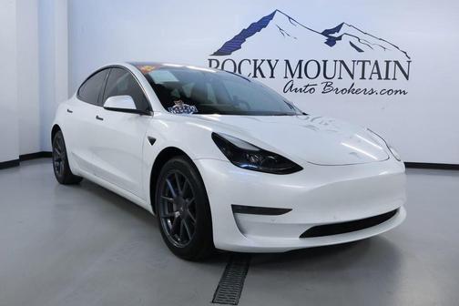 2022 Tesla Model 3 Long Range