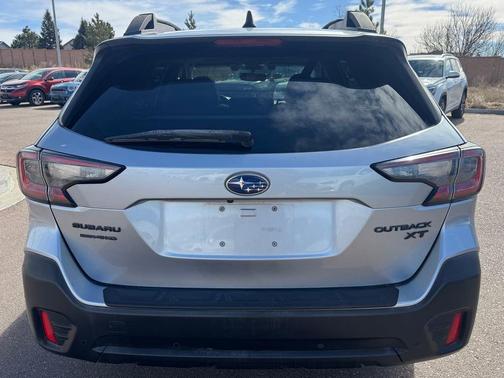 2021 Subaru Outback Onyx Edition XT