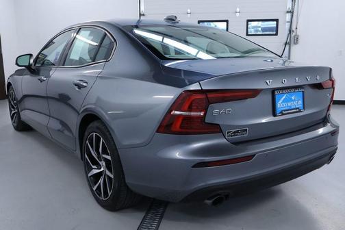 2019 Volvo S60 T6 Momentum