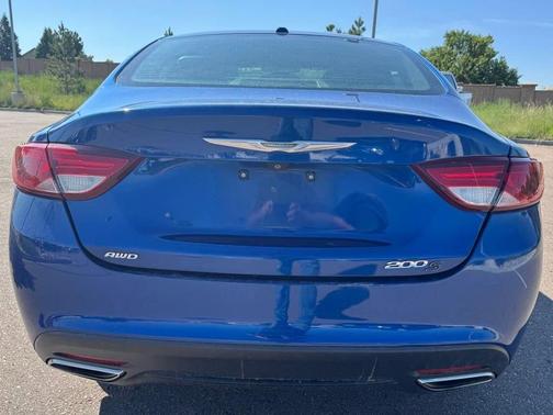 2015 Chrysler 200 S