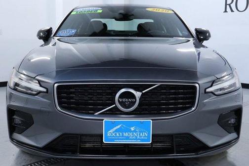 2020 Volvo S60 T6 R-Design