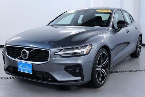 2020 Volvo S60 T6 R-Design