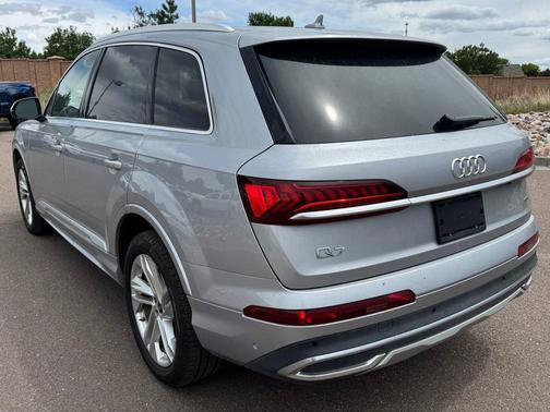 Florett Silver Metallic 2022 Audi Q7 55 Premium Plus