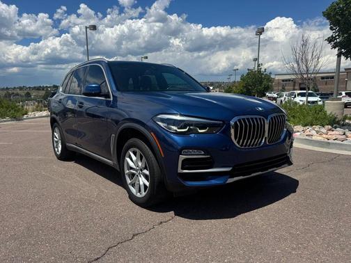 Phytonic Blue Metallic 2020 BMW X5 xDrive40i