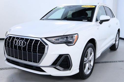 2020 Audi Q3 45 S line Premium