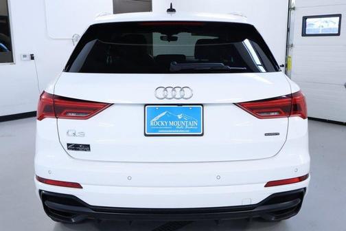 2020 Audi Q3 45 S line Premium
