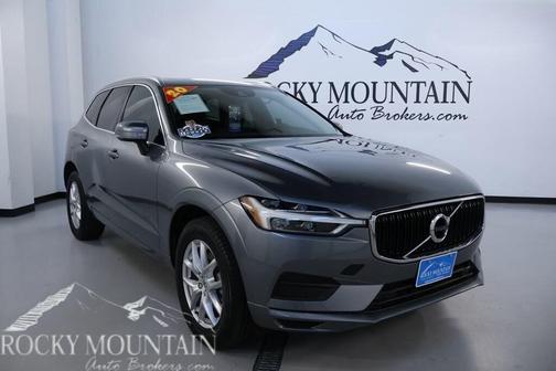 2020 Volvo XC60 T5 Momentum