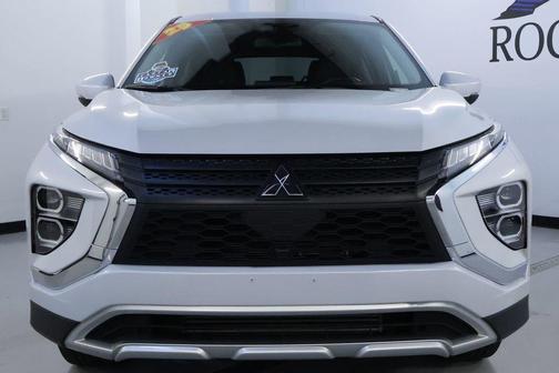 White Diamond 2025 Mitsubishi Eclipse Cross SE