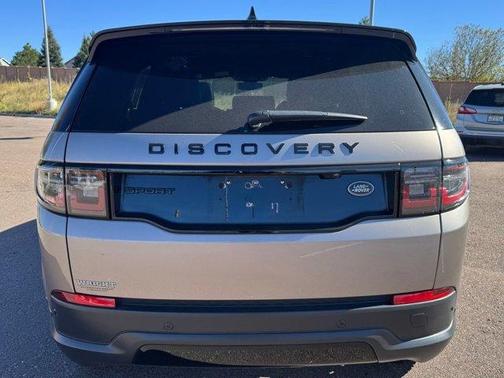2022 Land Rover Discovery Sport SE