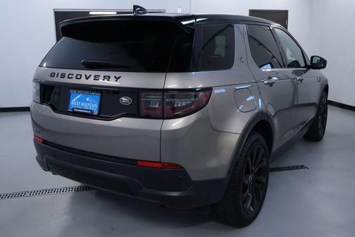 2022 Land Rover Discovery Sport SE