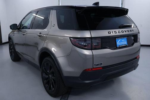 2022 Land Rover Discovery Sport SE