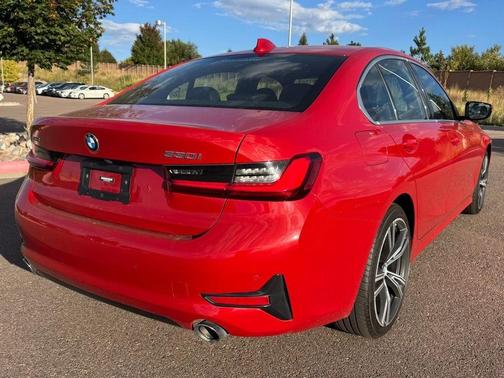 2022 BMW 330 i xDrive