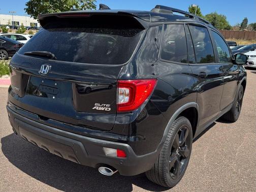 Crystal Black Pearl 2019 Honda Passport Elite