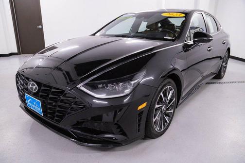 2023 Hyundai SONATA Limited