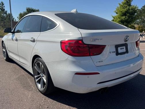 2018 BMW 330 Gran Turismo i xDrive