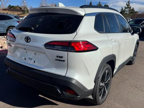 2023 Toyota Corolla Cross Hybrid XSE