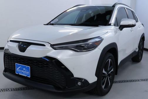 2023 Toyota Corolla Cross Hybrid XSE