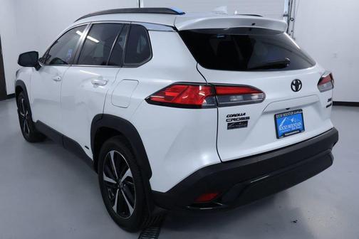 2023 Toyota Corolla Cross Hybrid XSE