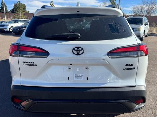 2023 Toyota Corolla Cross Hybrid XSE