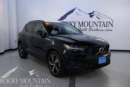 2019 Volvo XC40 T5 R-Design