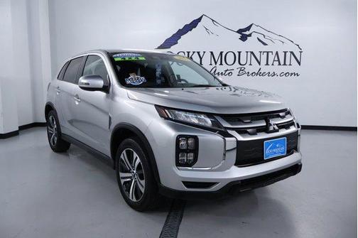 2023 Mitsubishi Outlander Sport ES