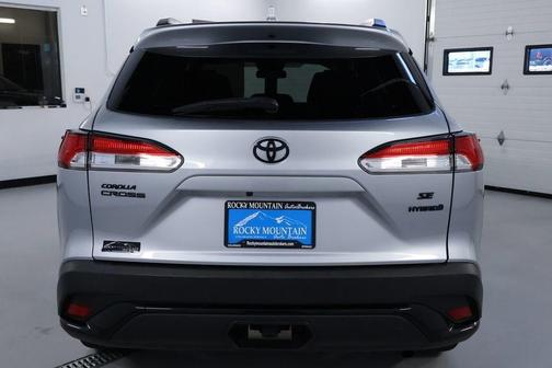 2023 Toyota Corolla Cross Hybrid SE