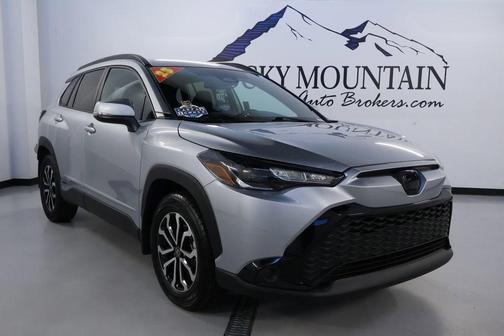 2023 Toyota Corolla Cross Hybrid SE