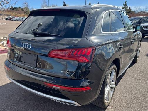 2019 Audi Q5 2.0T Premium Plus