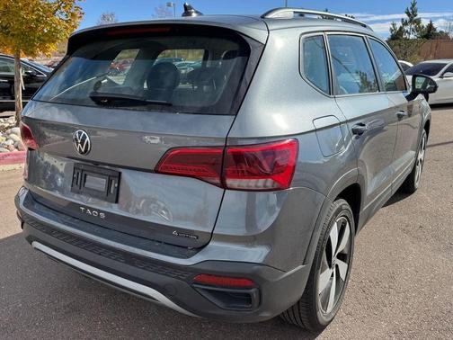 2024 Volkswagen Taos 1.5T S