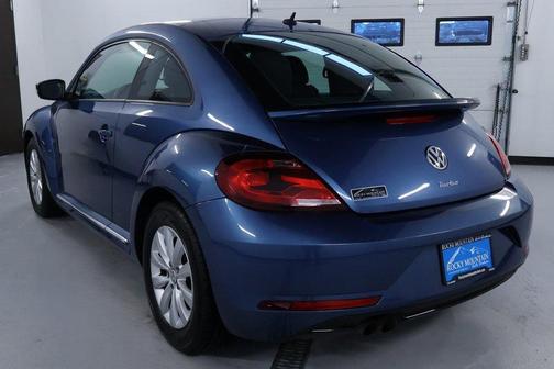 2019 Volkswagen Beetle 2.0T S