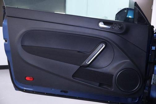 2019 Volkswagen Beetle 2.0T S